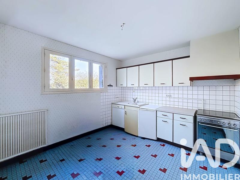 Maison - 80 m² - 5 pièces