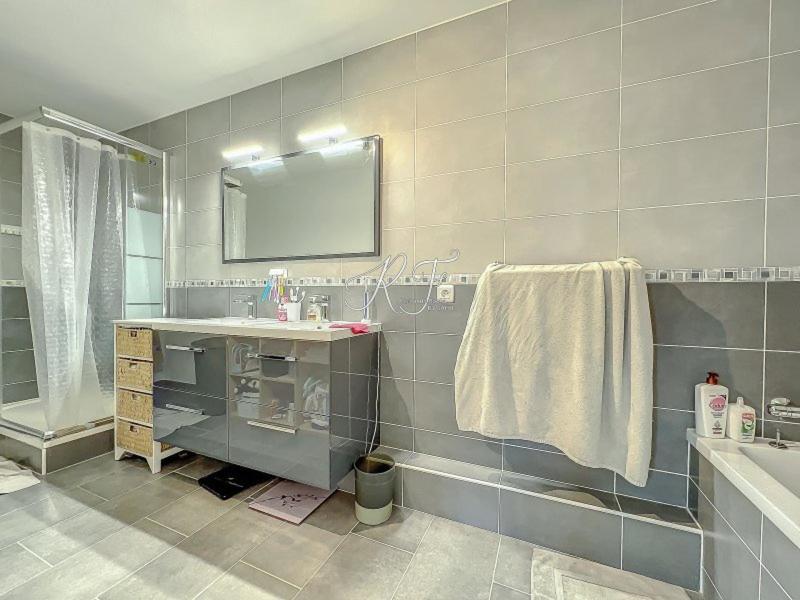 Maison - 113 m² - 6 pièces