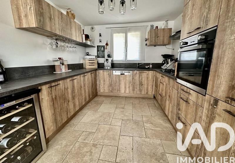 Maison - 105 m² - 5 pièces