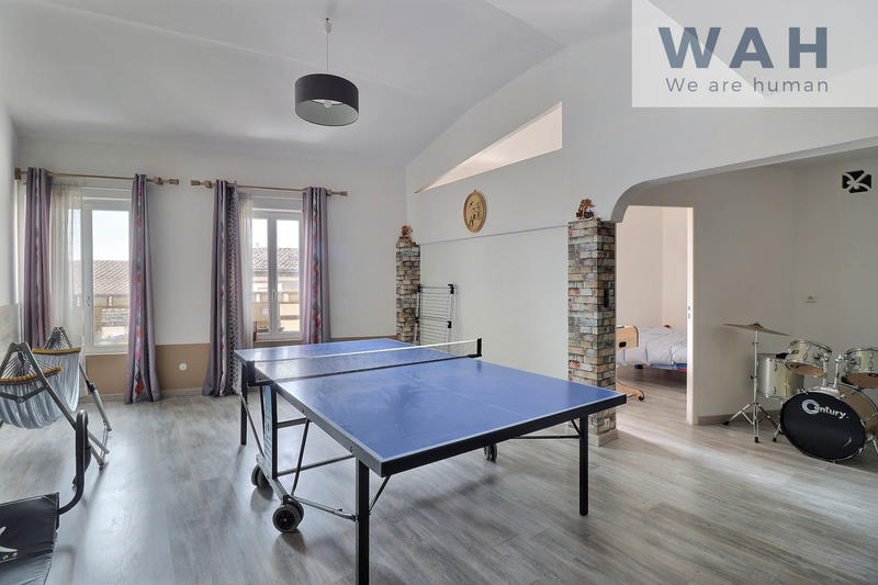 Immeuble - 336 m² - 11 pièces