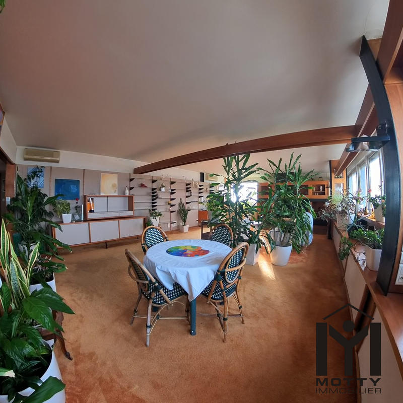 Appartement - 130 m² - 5 pièces