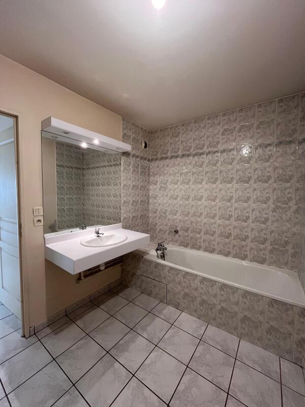 Appartement - 58 m² - 2 pièces