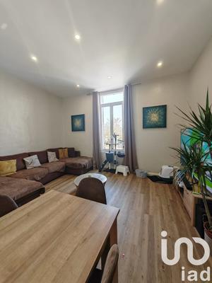 Appartement - 85 m² - 3 pièces