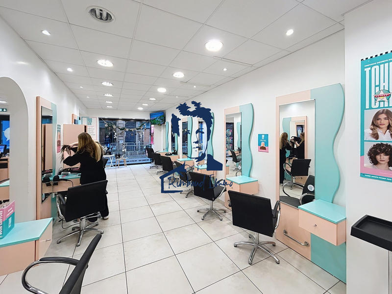 Fonds de commerce - 90 m²