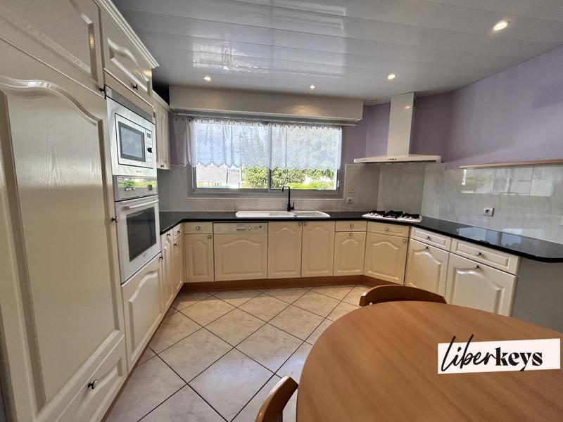 Maison - 139 m² - 5 pièces