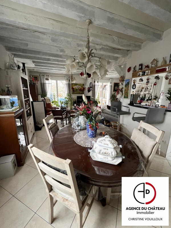 Maison - 245 m² - 11 pièces