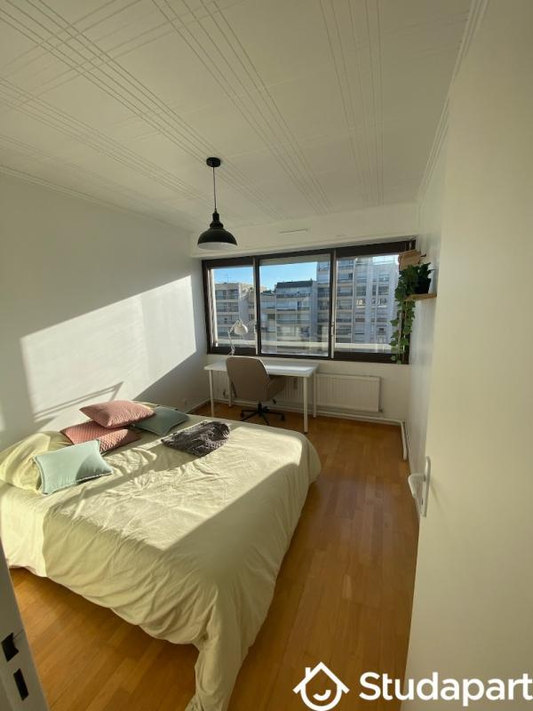 Chambre - 13 m² - 1 pièce