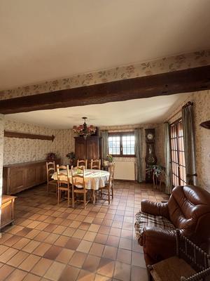 Maison - 102 m² - 5 pièces