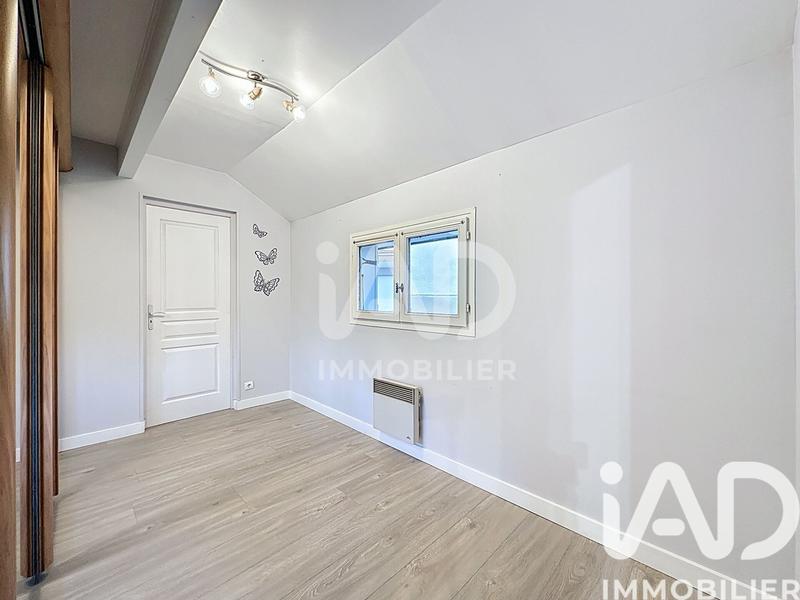 Maison - 153 m² - 7 pièces