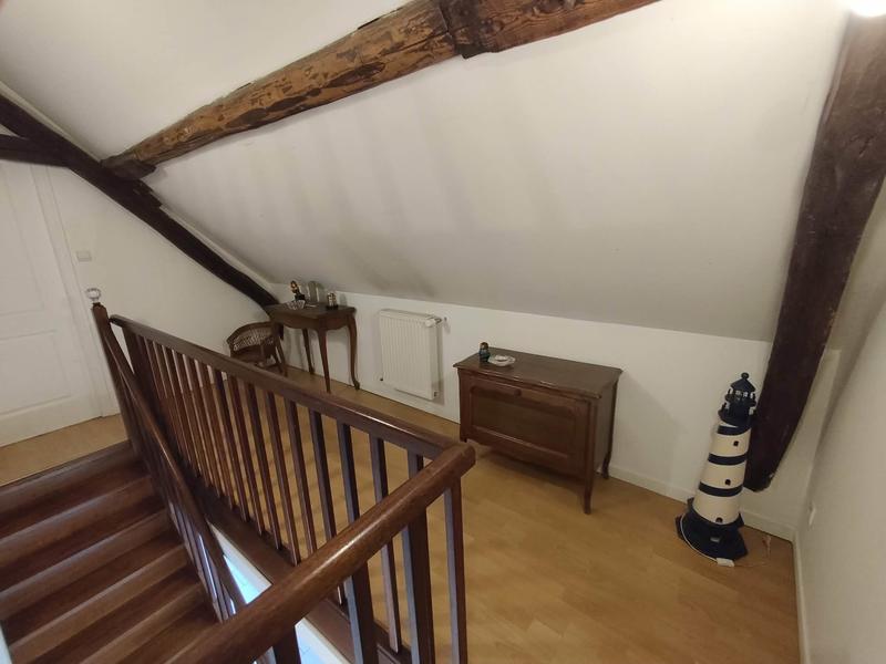 Maison - 140 m² - 8 pièces