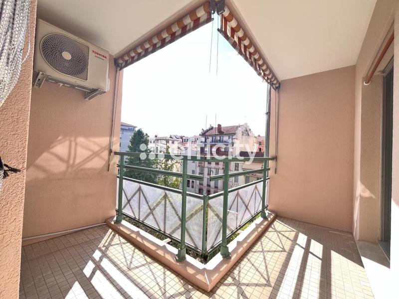 Appartement - 43 m² - 2 pièces