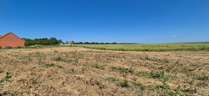 Terrain constructible - 600 m²