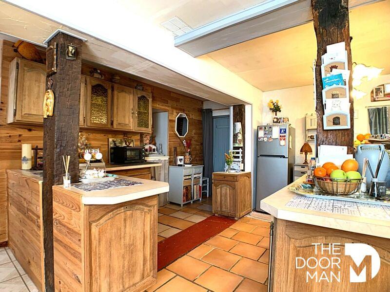 Maison traditionnelle - 150 m² - 5 pièces