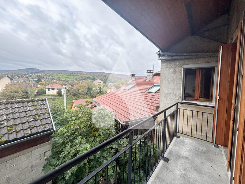 Appartement - 65 m² - 4 pièces