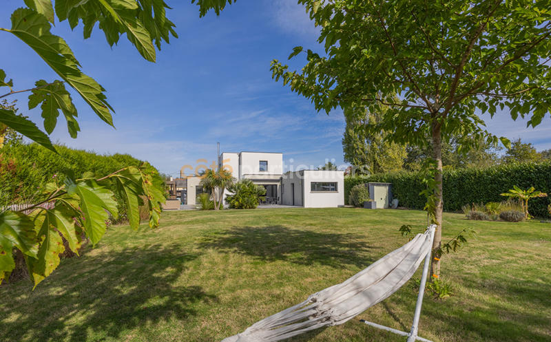 Maison - 130 m² - 5 pièces