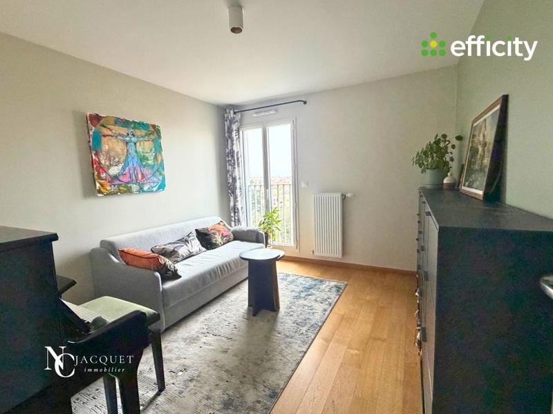 Appartement - 106 m² - 4 pièces