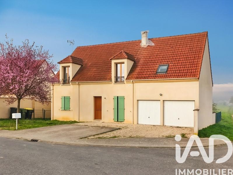 Maison - 140 m² - 6 pièces