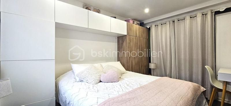 Maison - 91 m² - 5 pièces