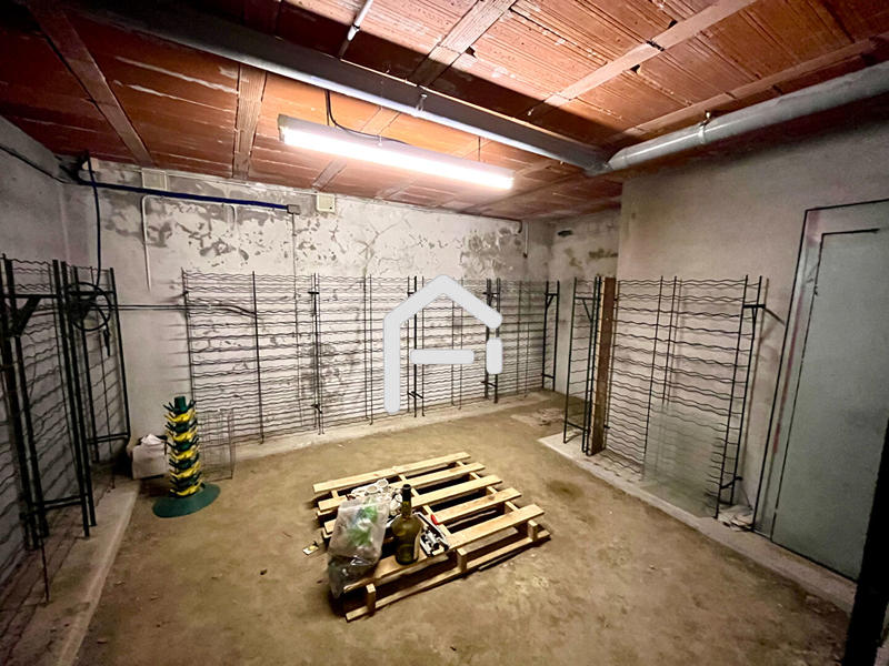 Maison - 307 m² - 6 pièces