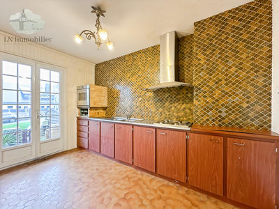 Maison - 93 m² - 4 pièces