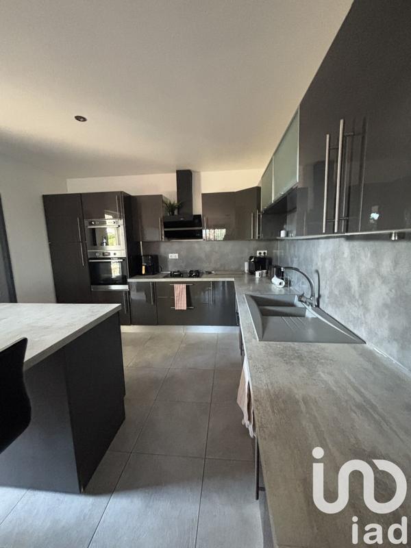 Maison - 115 m² - 4 pièces