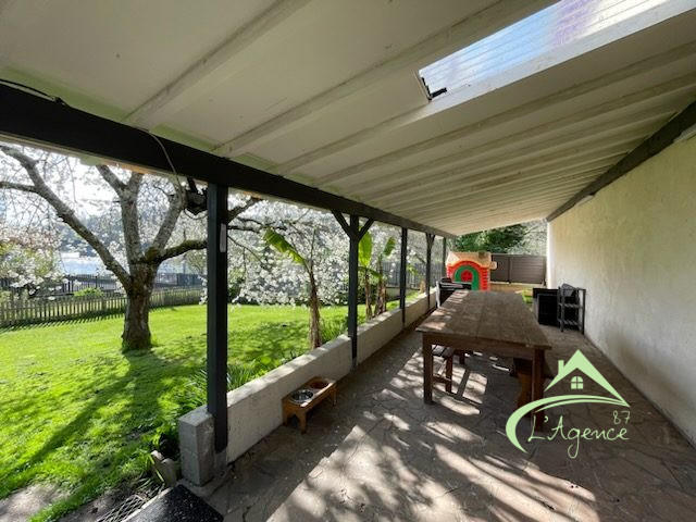 Maison ancienne - 241 m² - 7 pièces