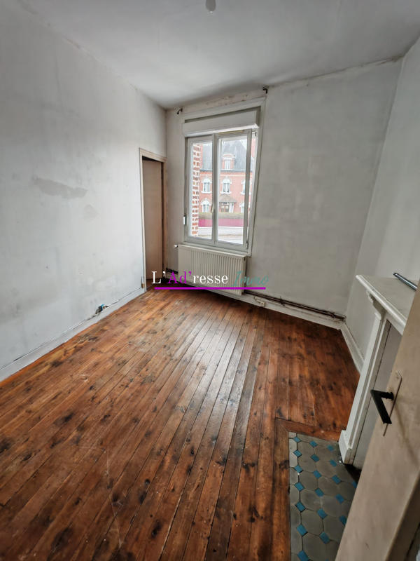 Maison traditionnelle - 200 m² - 11 pièces