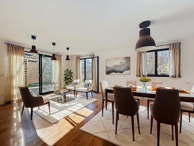 Maison - 91 m² - 4 pièces