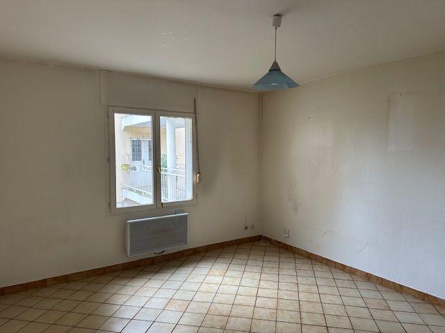 Studio - 24 m² - 1 pièce