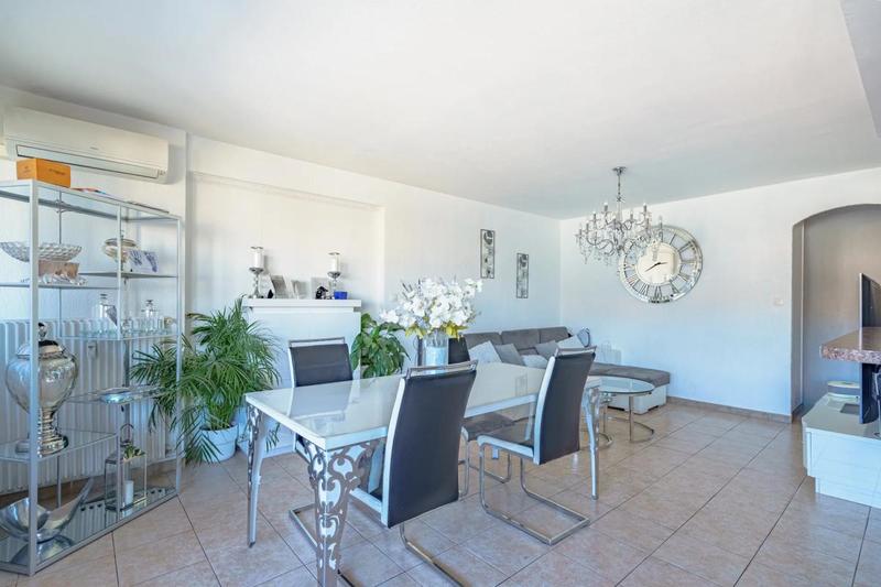 Appartement - 69 m² - 3 pièces