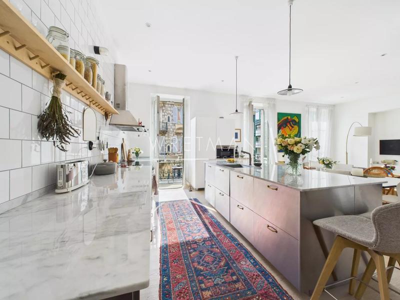 Appartement - 114 m² - 4 pièces