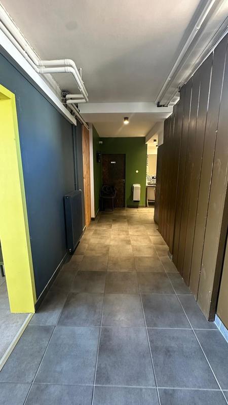 Local commercial - 270 m²