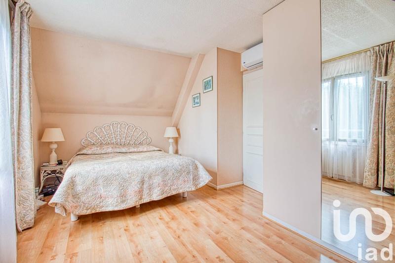 Maison - 164 m² - 7 pièces