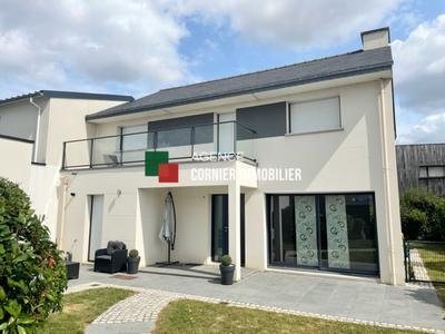 Pavillon - 136 m² - 6 pièces