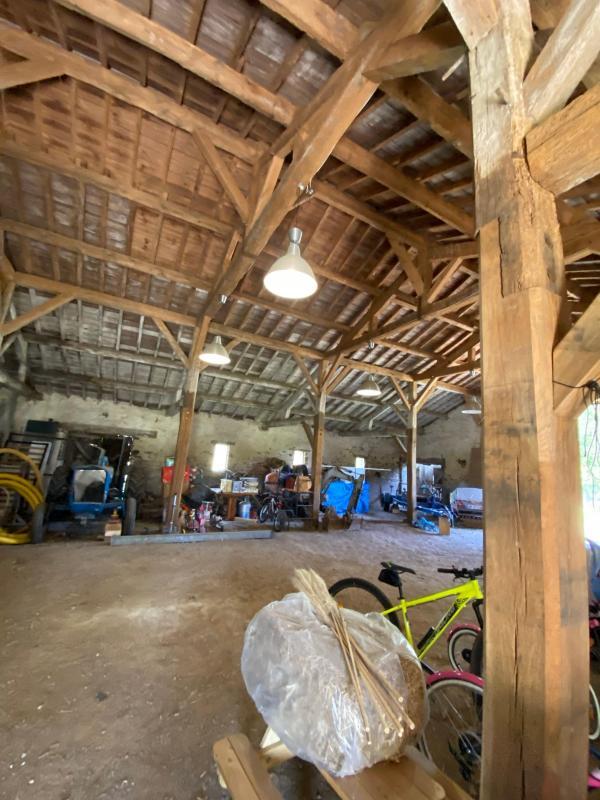 Propriété - 167 m² - 5 pièces