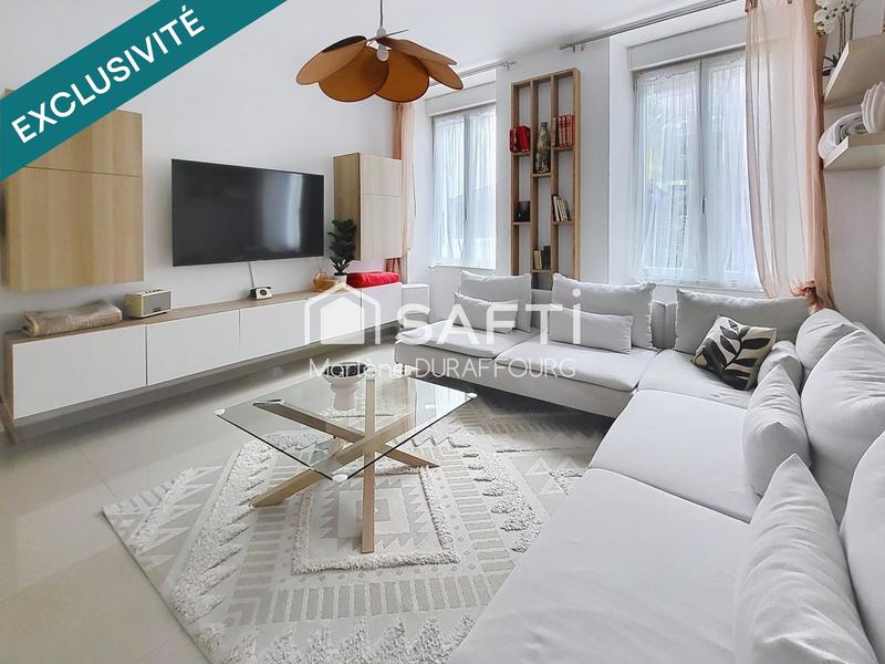 Appartement - 90 m² - 4 pièces