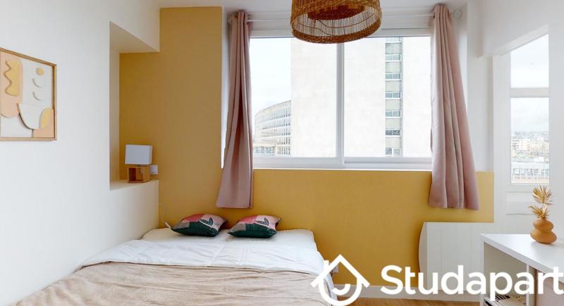 Chambre - 12 m² - 1 pièce