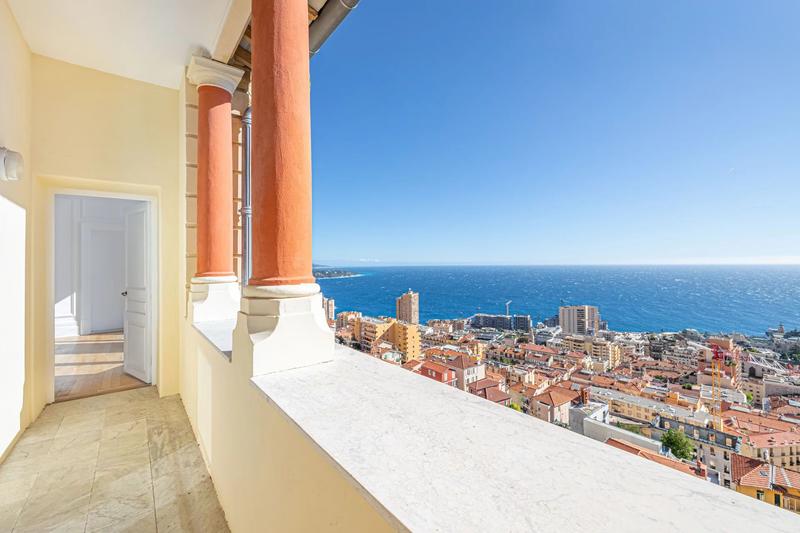 Appartement - 102 m² - 3 pièces