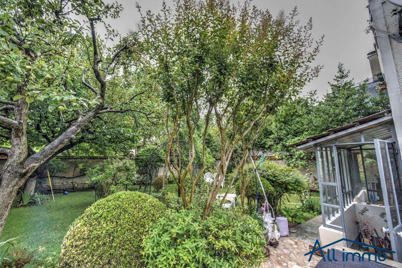 Appartement - 105 m² - 4 pièces