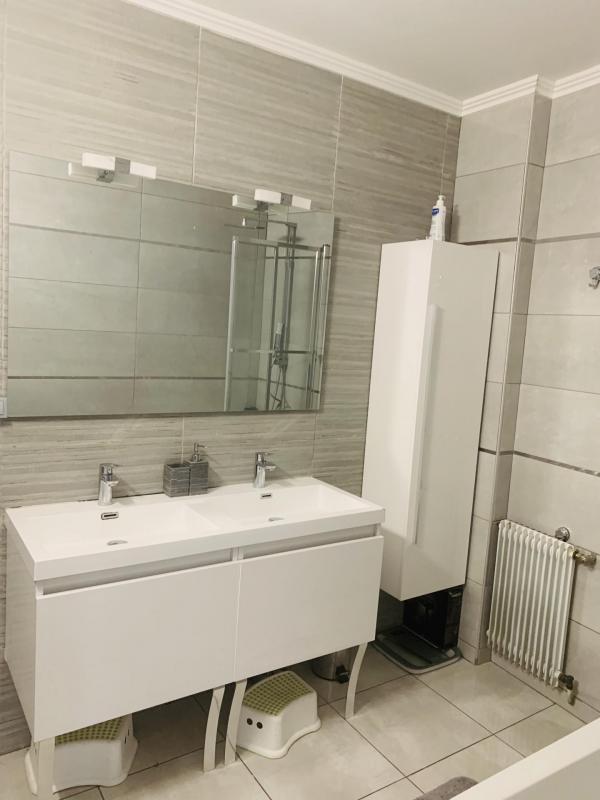 Appartement - 83 m² - 4 pièces