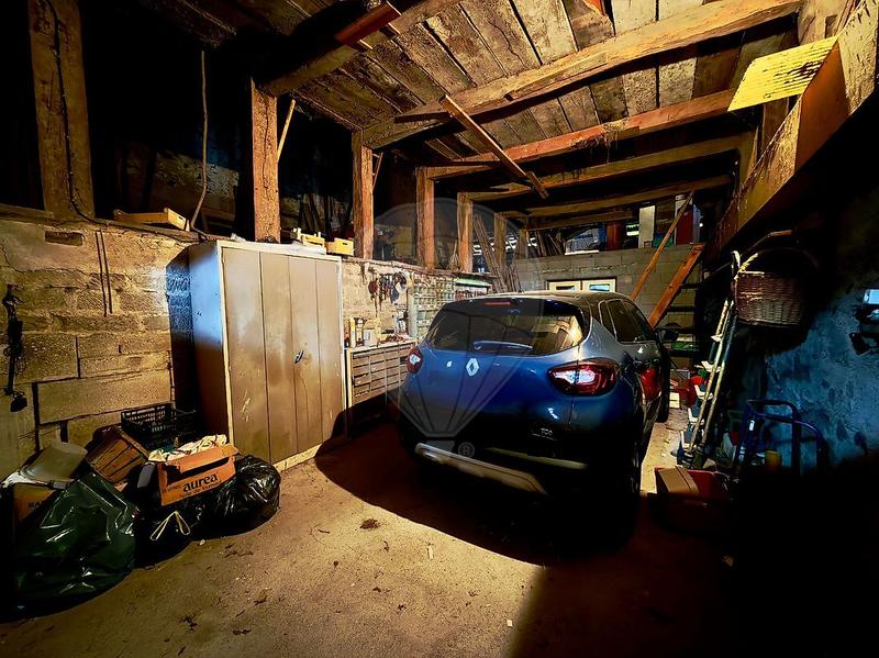 Maison - 180 m² - 8 pièces