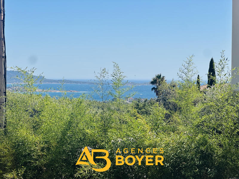 Appartement - 94 m² - 4 pièces