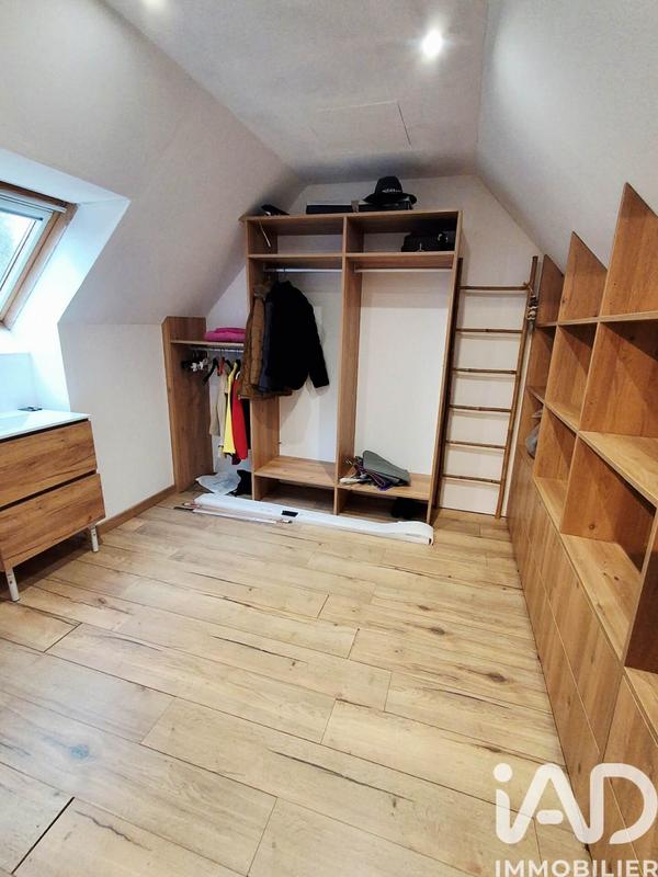 Maison - 92 m² - 6 pièces