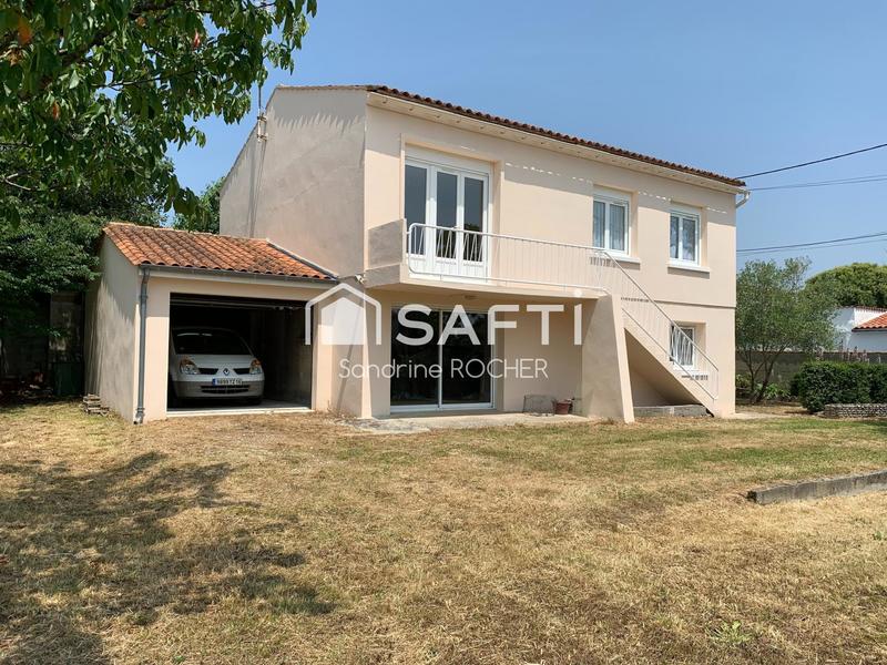 Maison - 82 m² - 6 pièces