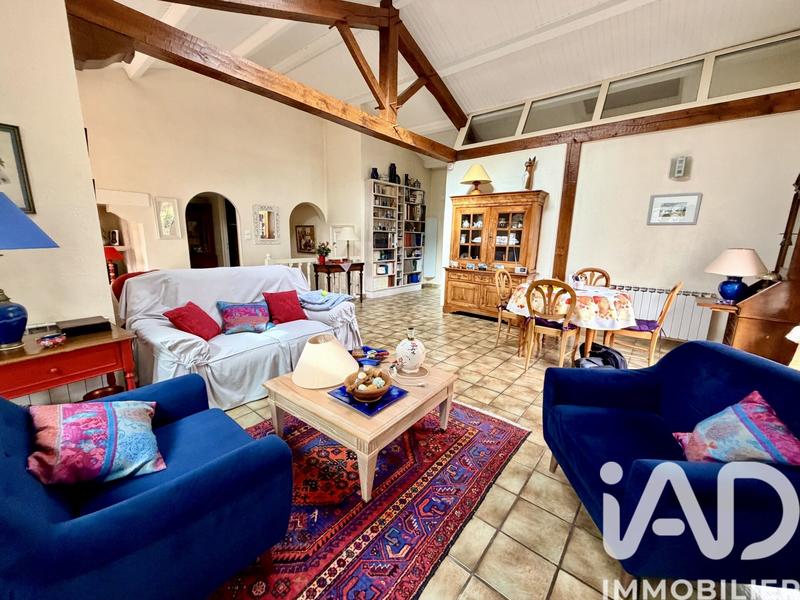 Maison - 170 m² - 6 pièces