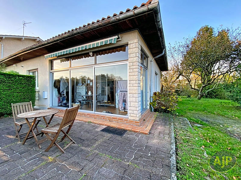 Maison - 195 m² - 6 pièces