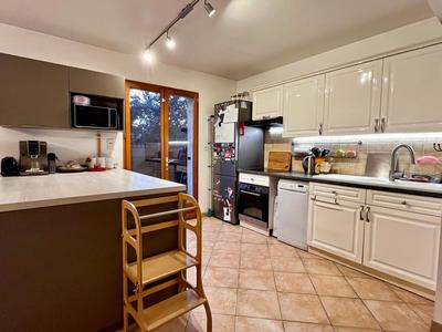 Maison - 88 m² - 4 pièces