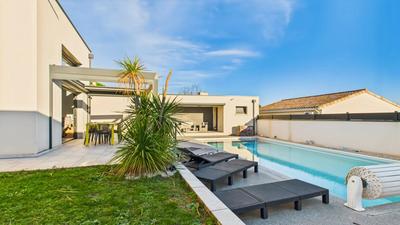 Maison - 138 m² - 6 pièces