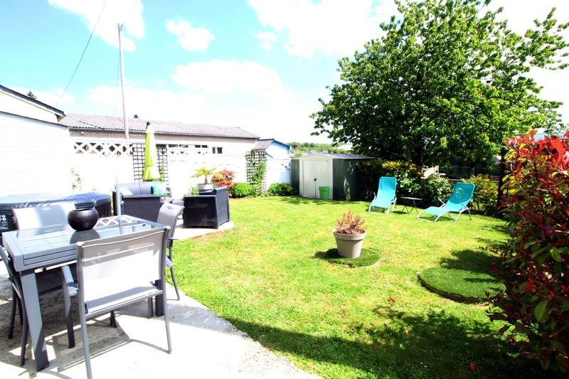 Maison de village - 100 m² - 4 pièces