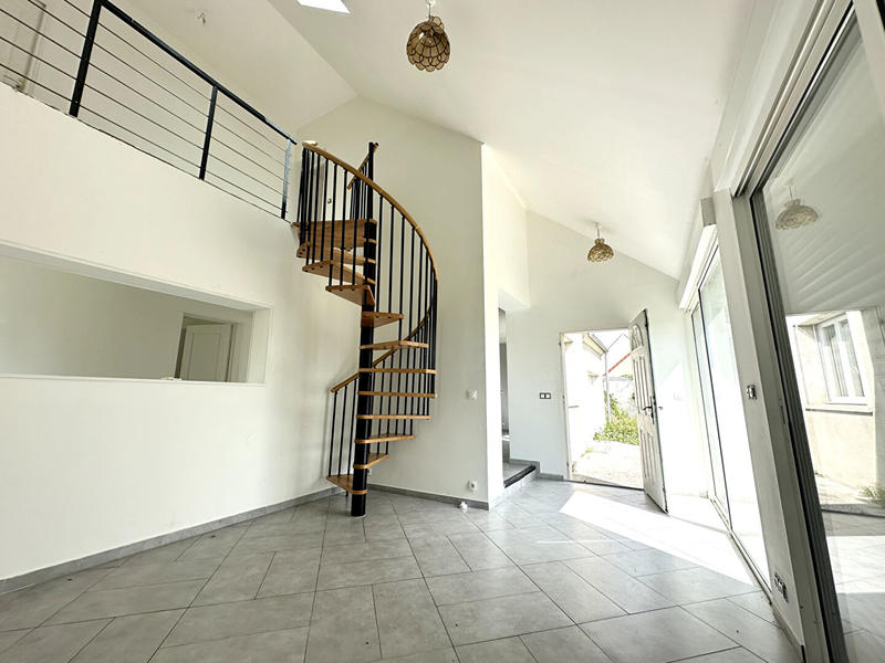 Maison - 141 m² - 5 pièces